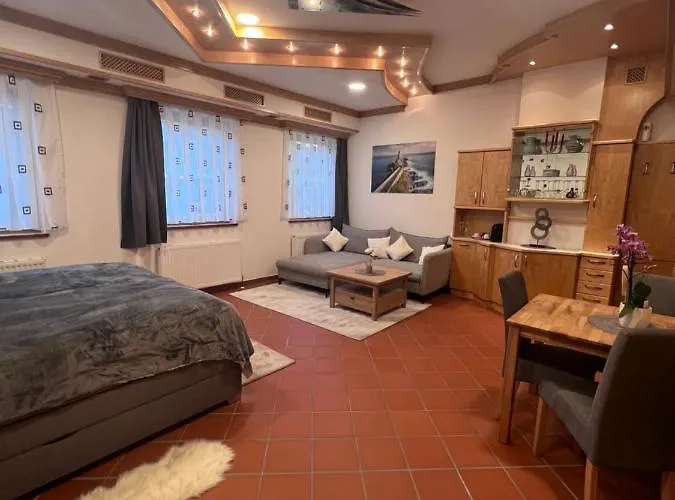 Fleischerei&jausenstation Palucaj *